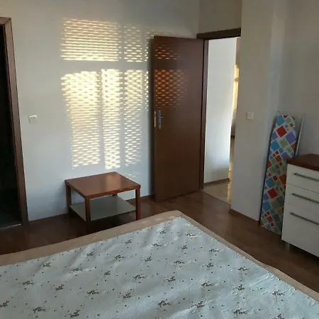 Apartment Elite 4 *