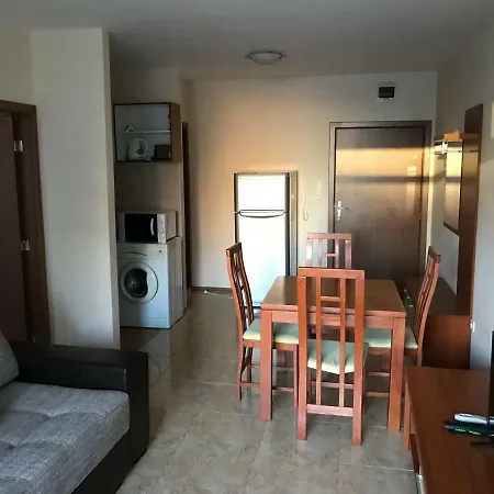 Apartment Elite 4 *